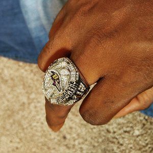 Meet your Posher, Wayne