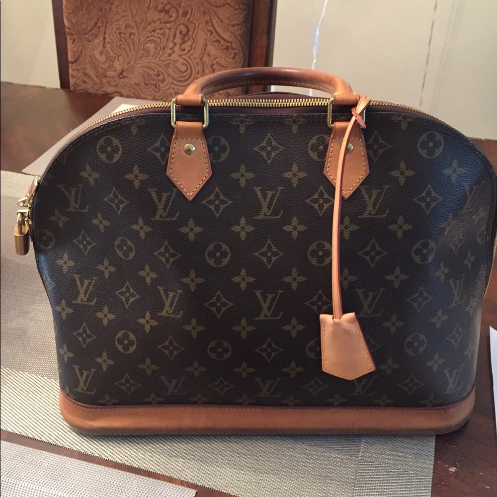 Louis Vuitton Alma GM