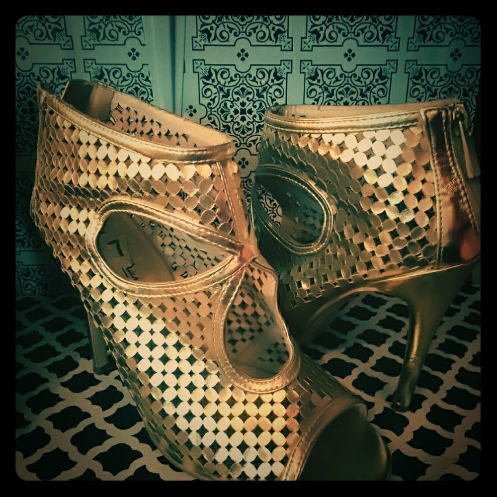 3 inch gold High heels