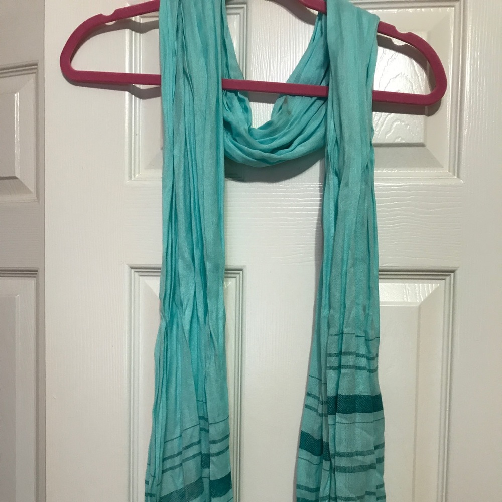 Teal scarf