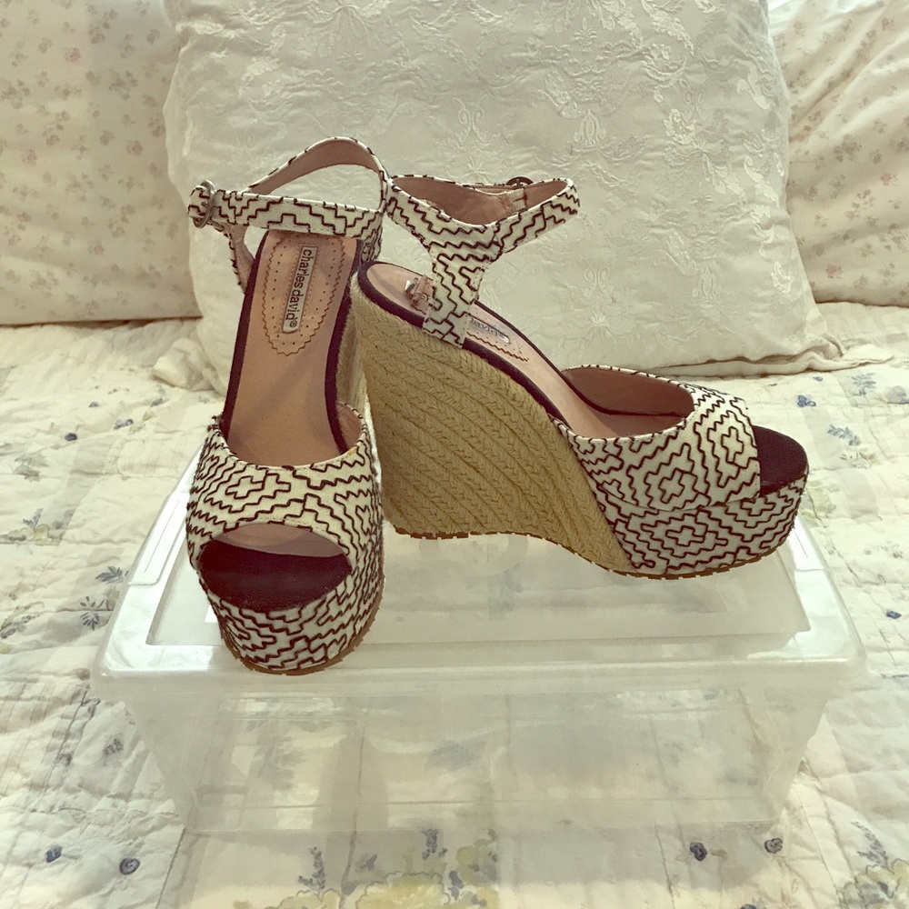 Charles David wedge espadrilles