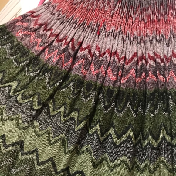 Patterned scarf - Picture 2 of 2