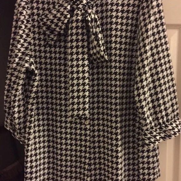 kardashian kollection Button Down Bow Blouse - Picture 2 of 4