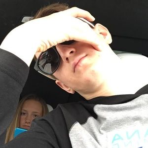 Meet your Posher, Jackson