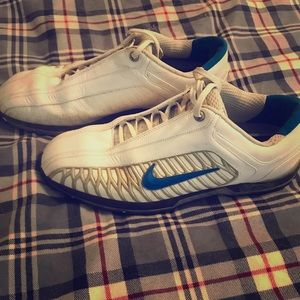 Men's Golf Shoes- Kentucky Men's Golf-Size 12