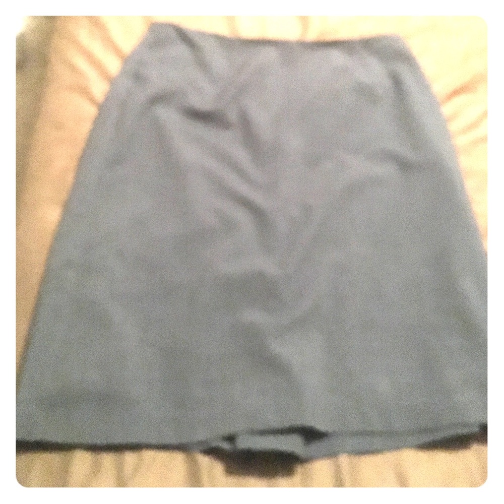 Croat & Barrow lined midi skirt.