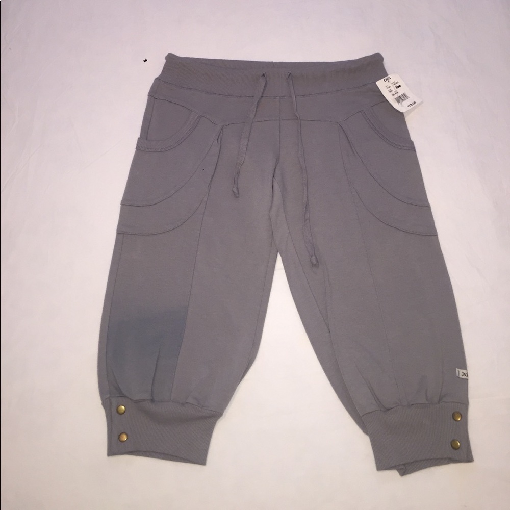 Jake's Dry Goods Lounge Capris ✨Brand New✨