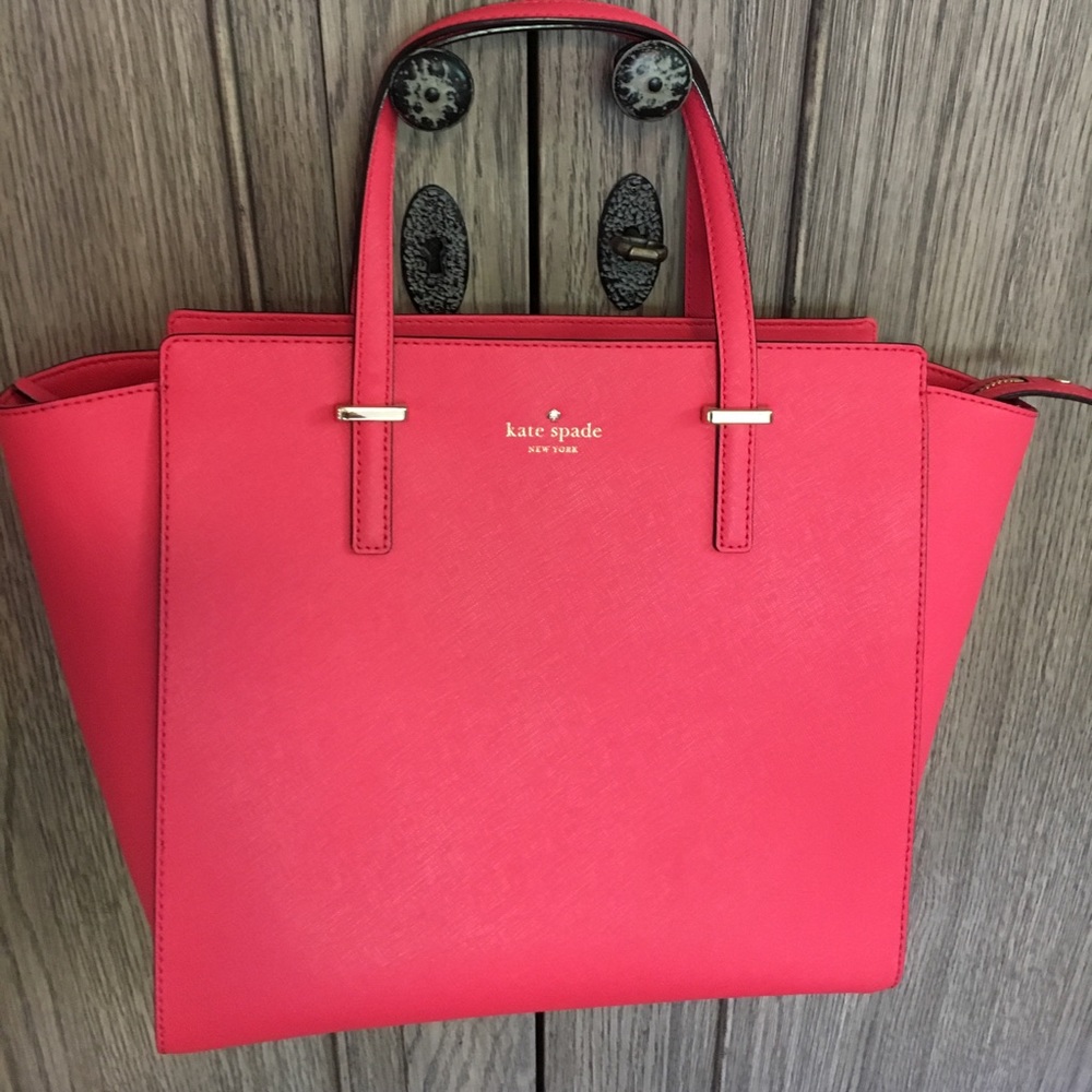 🌺Cedar Street Hayden🌺 (Lg)