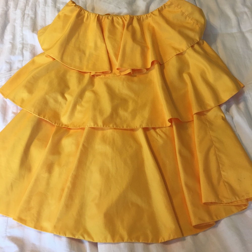 Yellow ruffle dress