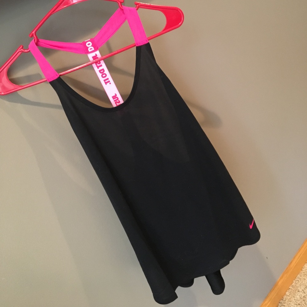 Nike sport tank top