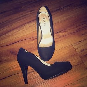 Women's Heels Size 6