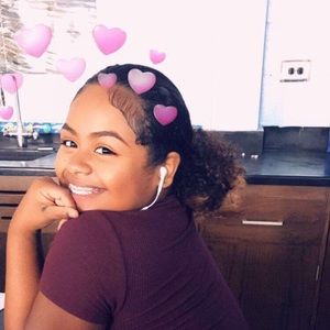 Meet your Posher, Fernanda