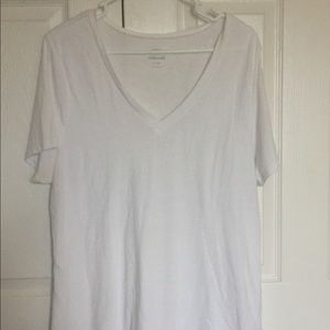 Old Navy white tee