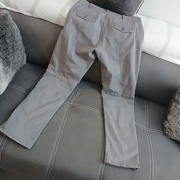 Talbots Petites Gray/Khaki zippered Capri Pants - Picture 3 of 5