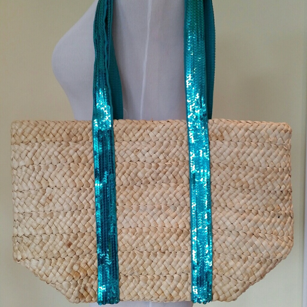 Stunning Rattan bag. - Picture 4 of 6