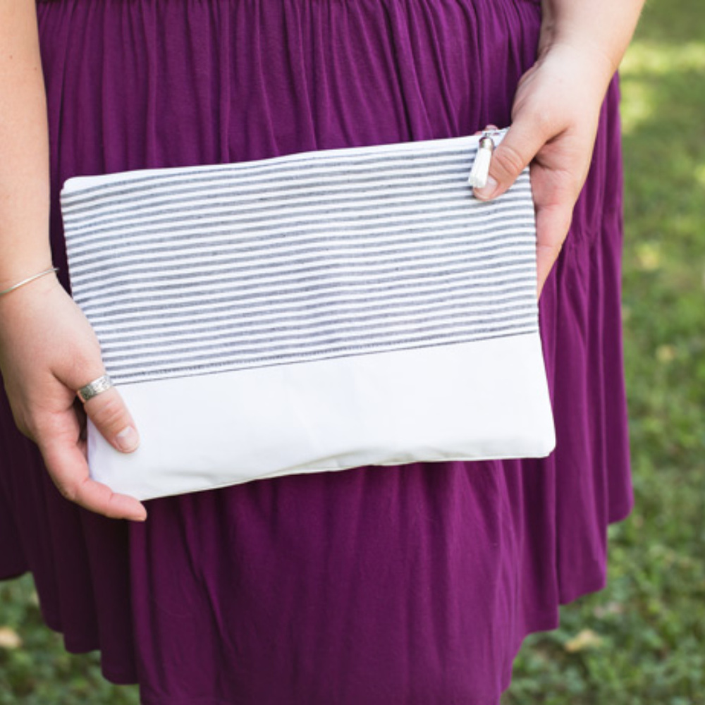 Handmade zippered fabric clutch purse