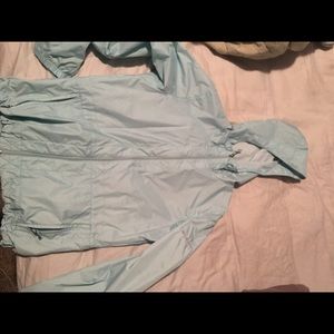 Columbia wind breaker