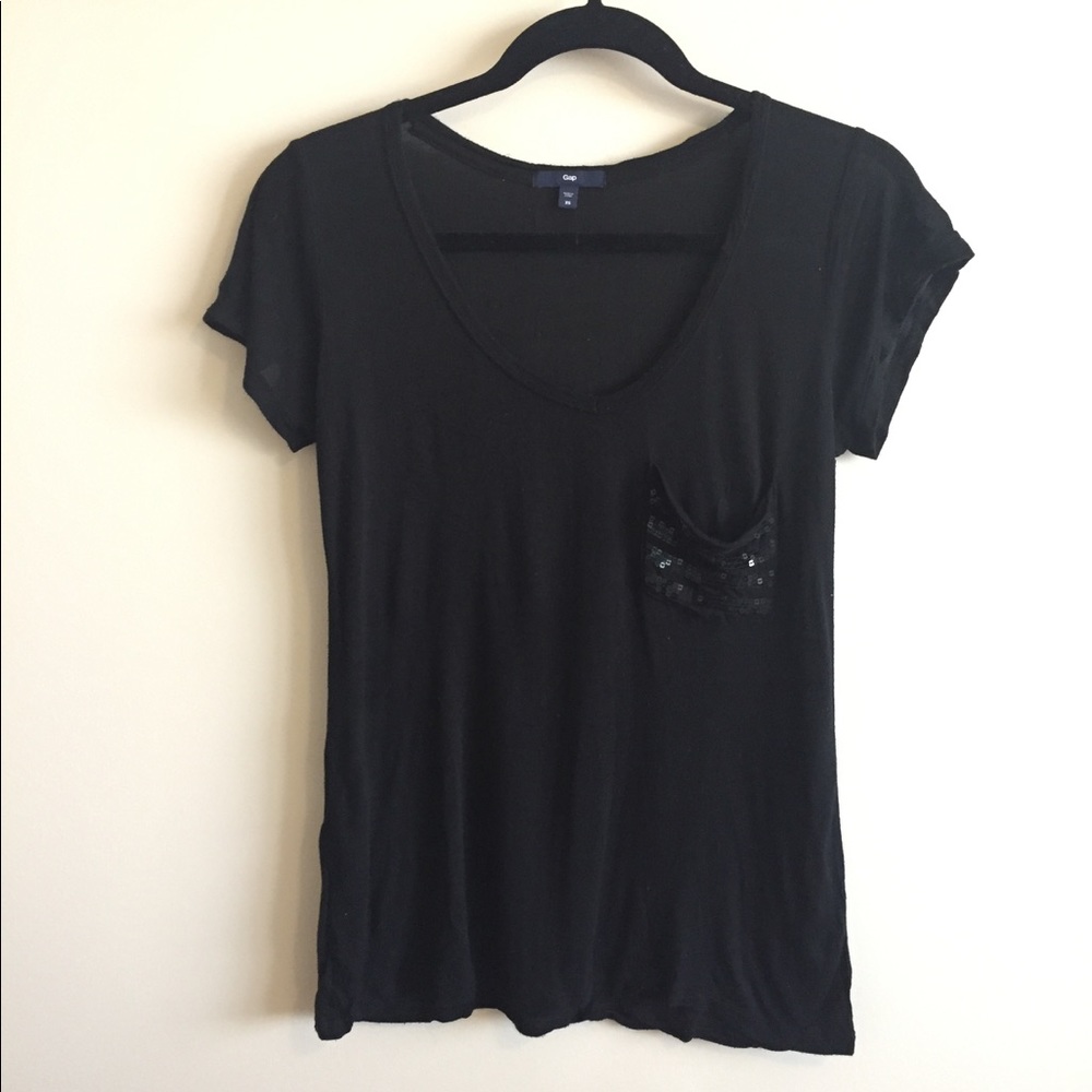 Gap shirt