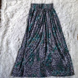 Maxi skirt