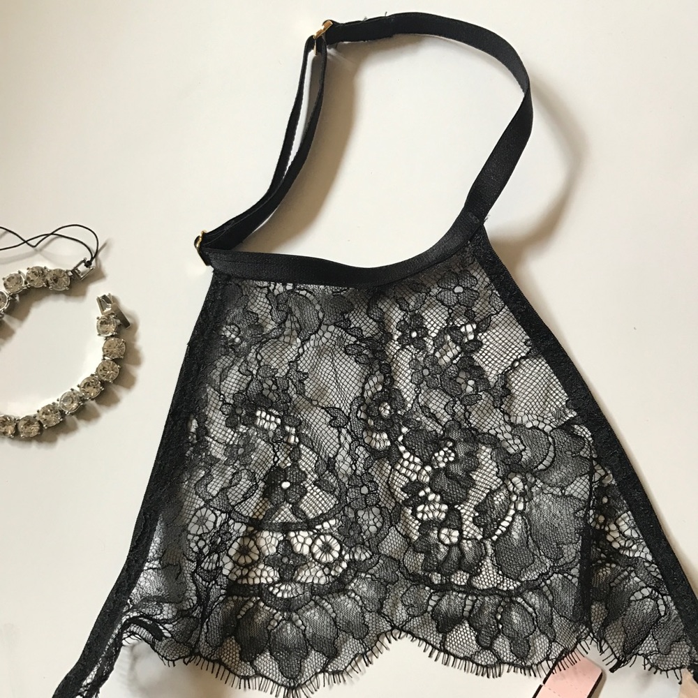 Victoria's Secret Very Sexy Unlined Balconet Bra - Picture 3 of 8