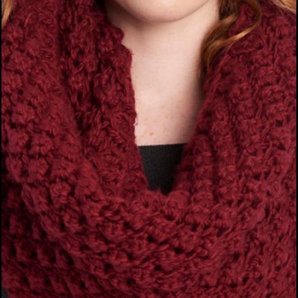 Lole Popcorn Knit Infinity Scarf