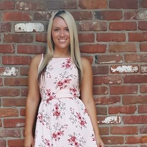 Meet your Posher, Cortney