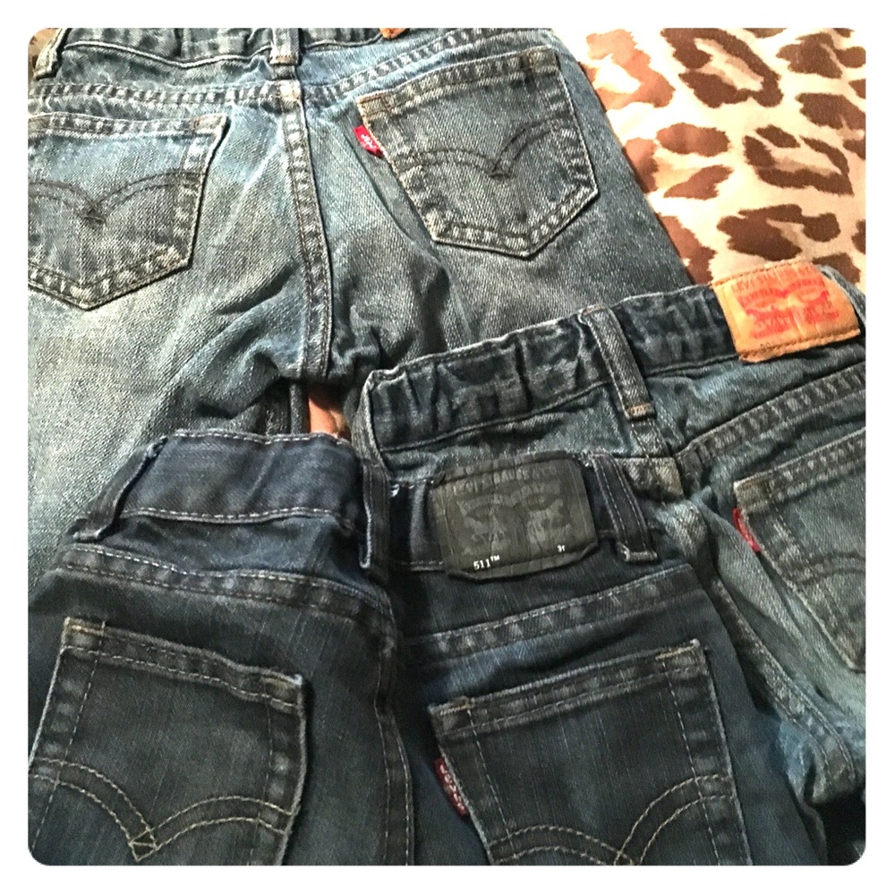 3 pair of Levi's jeans