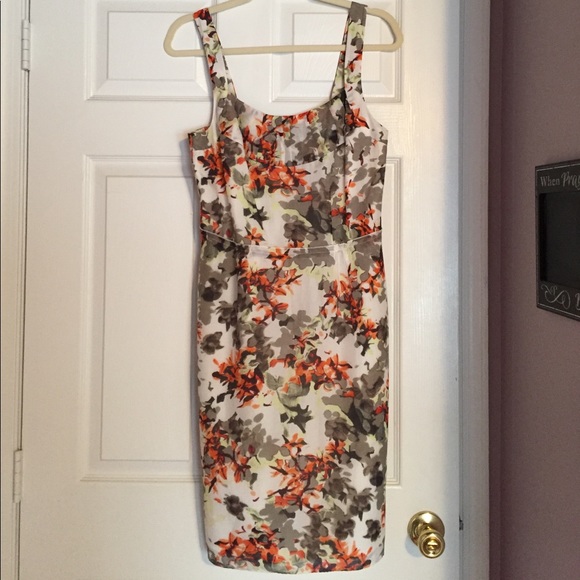 Banana Republic Dress Size 8 - Picture 2 of 7