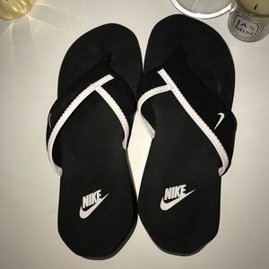 Nike Flip Flops