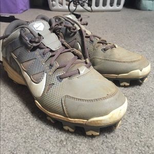 Nike Performance softball cleats WOMENS 10