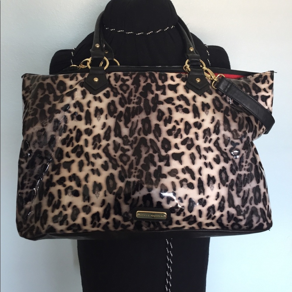 Steve Madden lg diaper bag