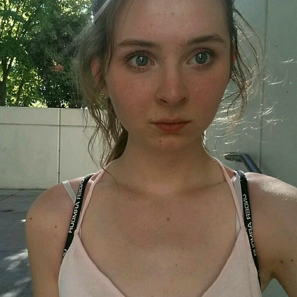 Meet your Posher, Allyssa