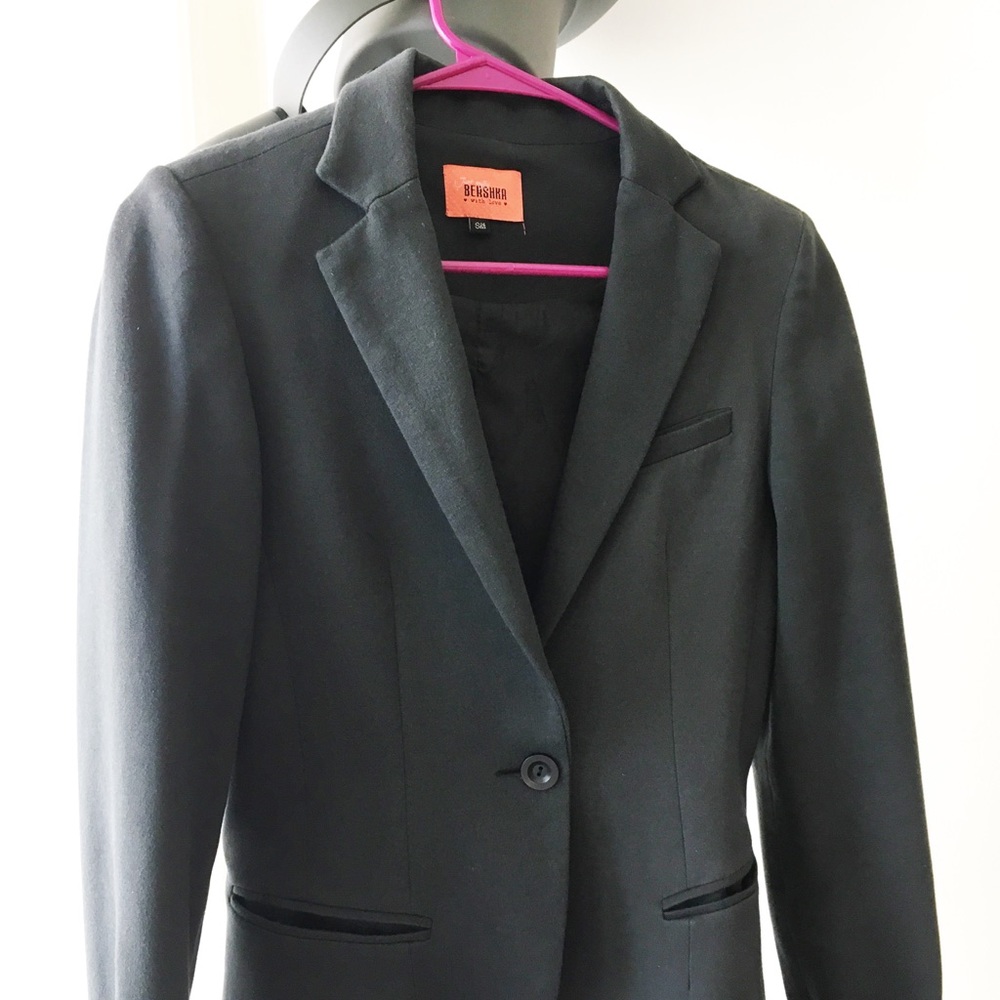 Bershka (same maker as Zara) charcoal grey blazer