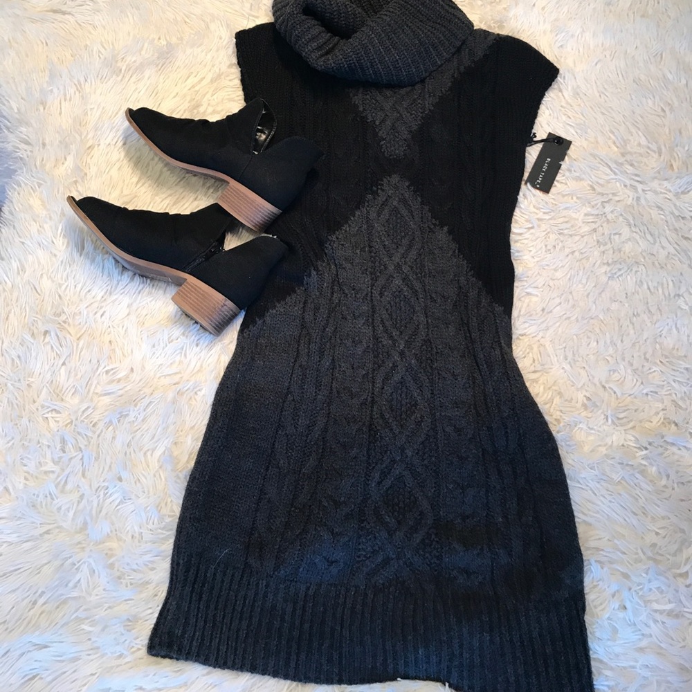 NWT Black Tape Turtleneck Size L Sweater Dress