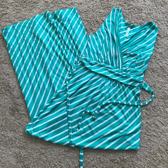 gili Dresses & Skirts - Stitch fix Gilli dress