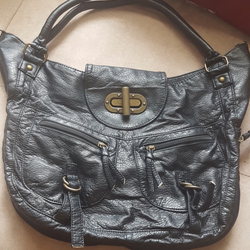 Braciano black leather handbag