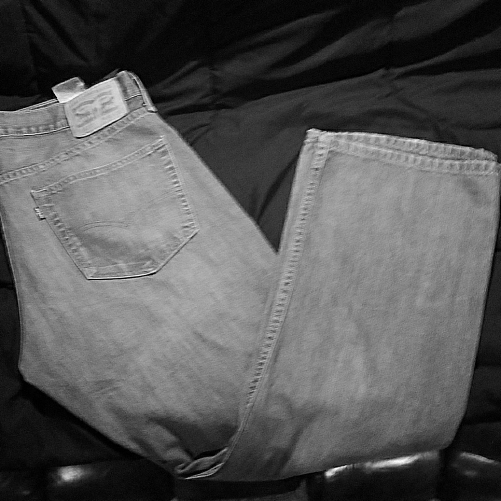 Nice Levi's 527 size 36 by 30