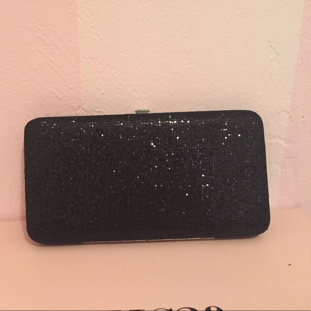 Sparkly black clutch