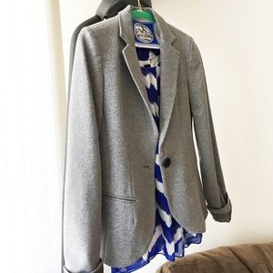 Bershka ash-grey blazer and a matching blue top
