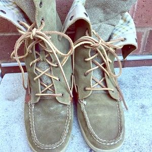 Tall SPERRY boat shoes