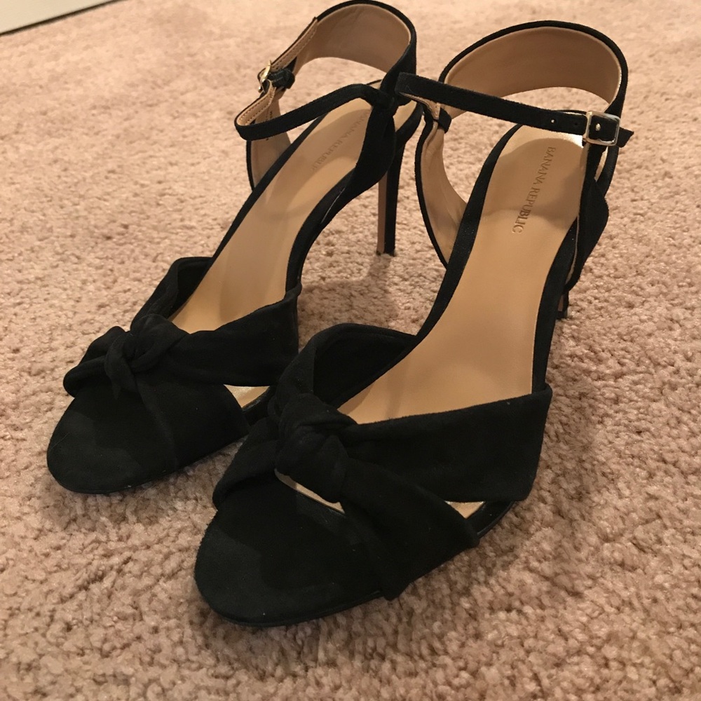 Banana Republic Knot High Heel Sandal