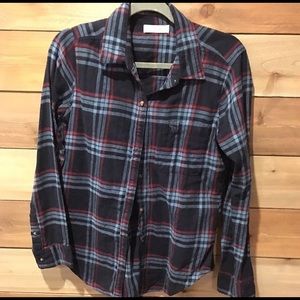 A&F navy and pink plaid button down shirt