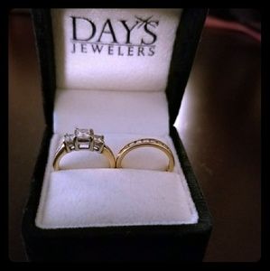 Wedding band set