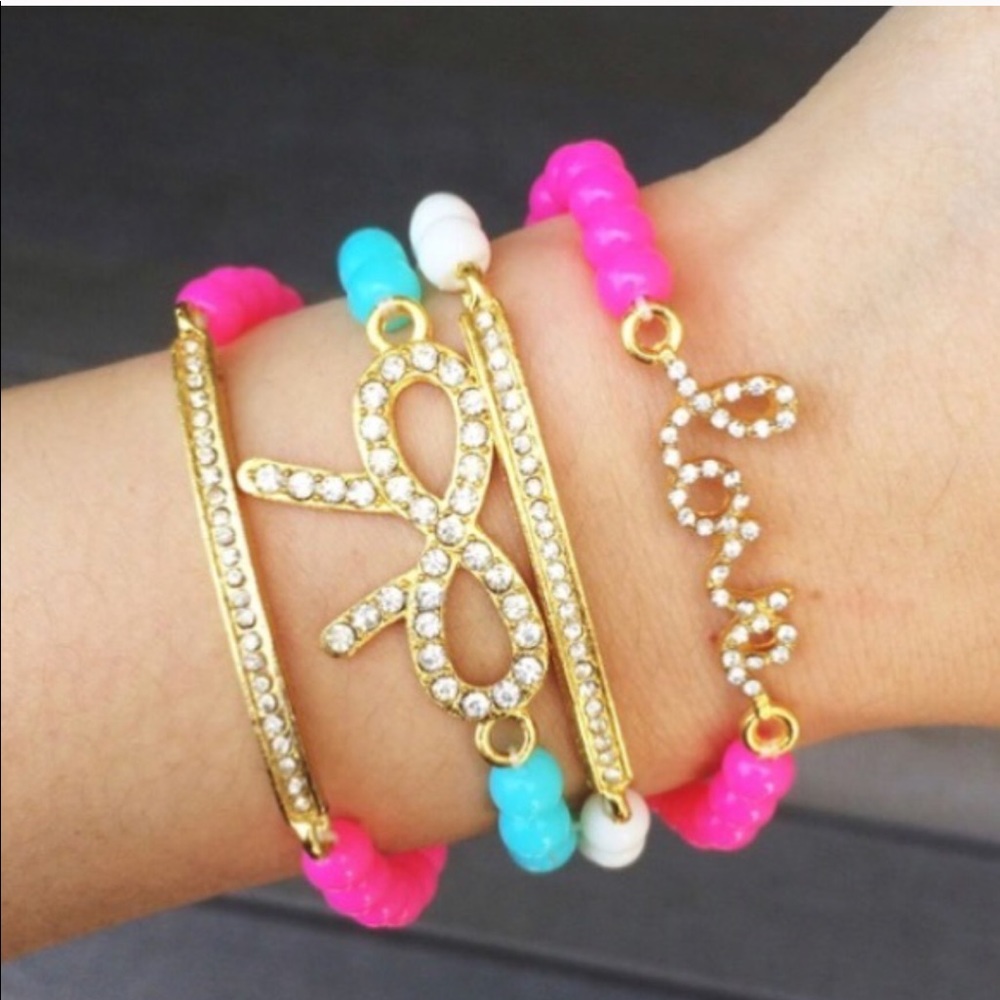 🆕 Pave Bow, Love & Bar bracelet set 🎀
