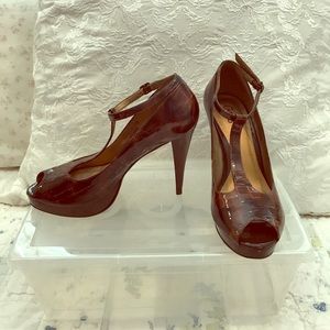 Carlos Santana Alleged heels