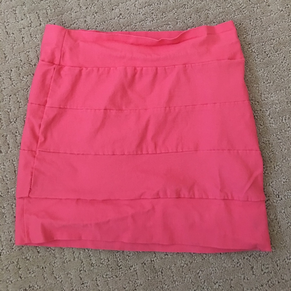 Coral skirt