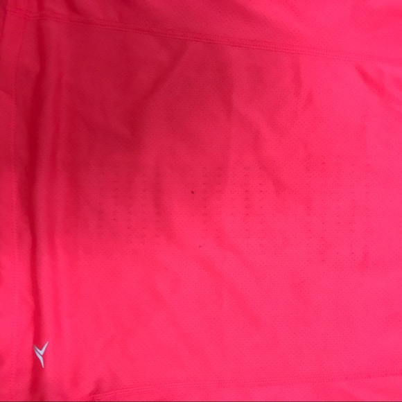 Neon pink tank - Picture 2 of 7