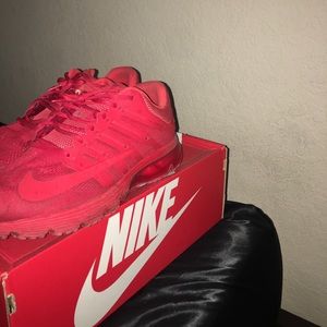 Nike AirMax size 11