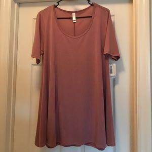 LulaRoe Perfect T Medium