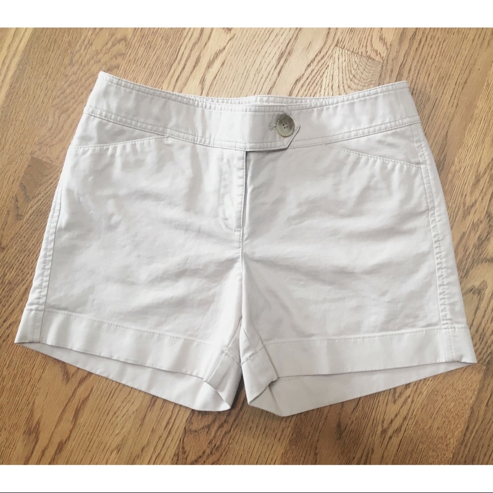 Ann Taylor | Signature Fit Shorts